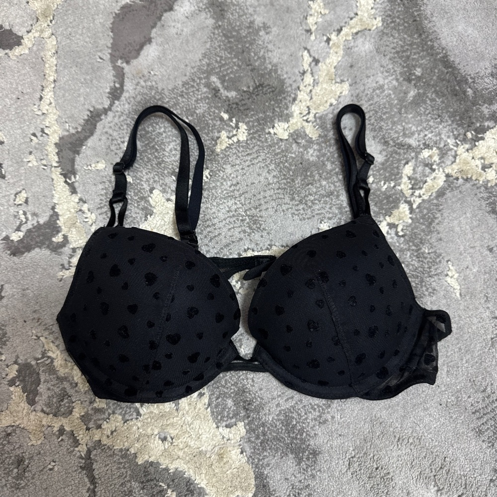 Victoria's Secret Black Heart Print Bra - Size 32B